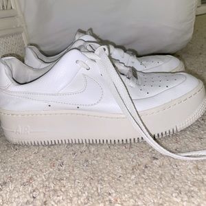 White Platform Nike AF1’s (lightly worn) Size 7.5